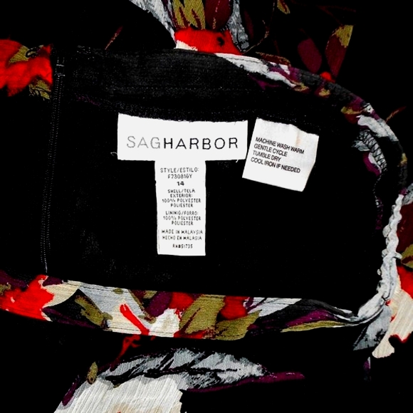 Floral Print Slenderizing Black Lined Skirt - Picture 3 of 9